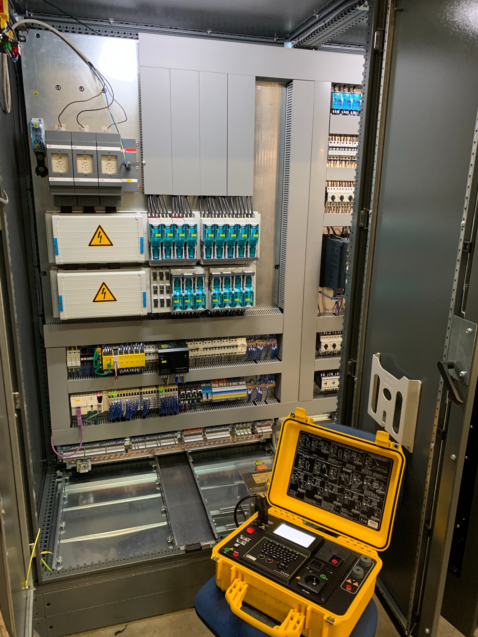 Quadro elettrico industriale realizzato da RB Technologies