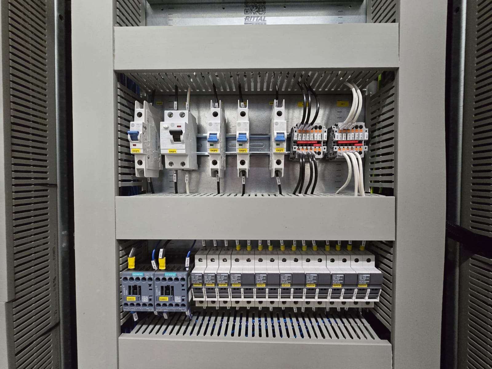 Industrial Control Panel per Stati Uniti e Canada 6
